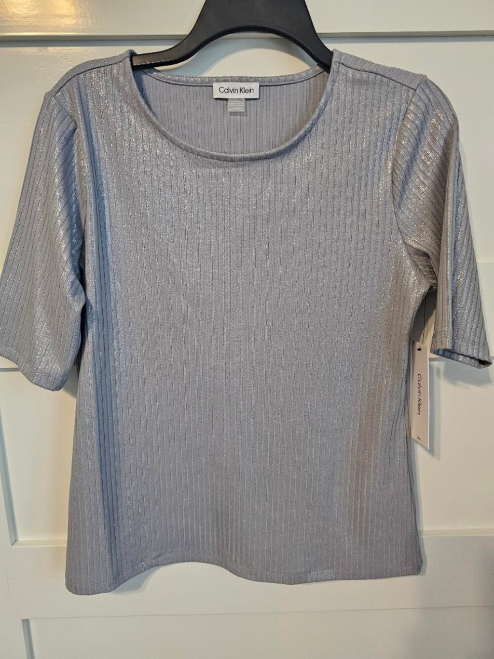 Calvin Klein Dress T-Shirt in Silver and Gray, Size Medium, New w/Tags